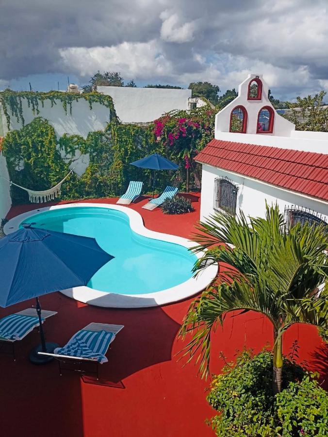 Bugambilia Colonial Charm With Spacious Design And Private Pool Five Minutes From Downtown Villa Mérida